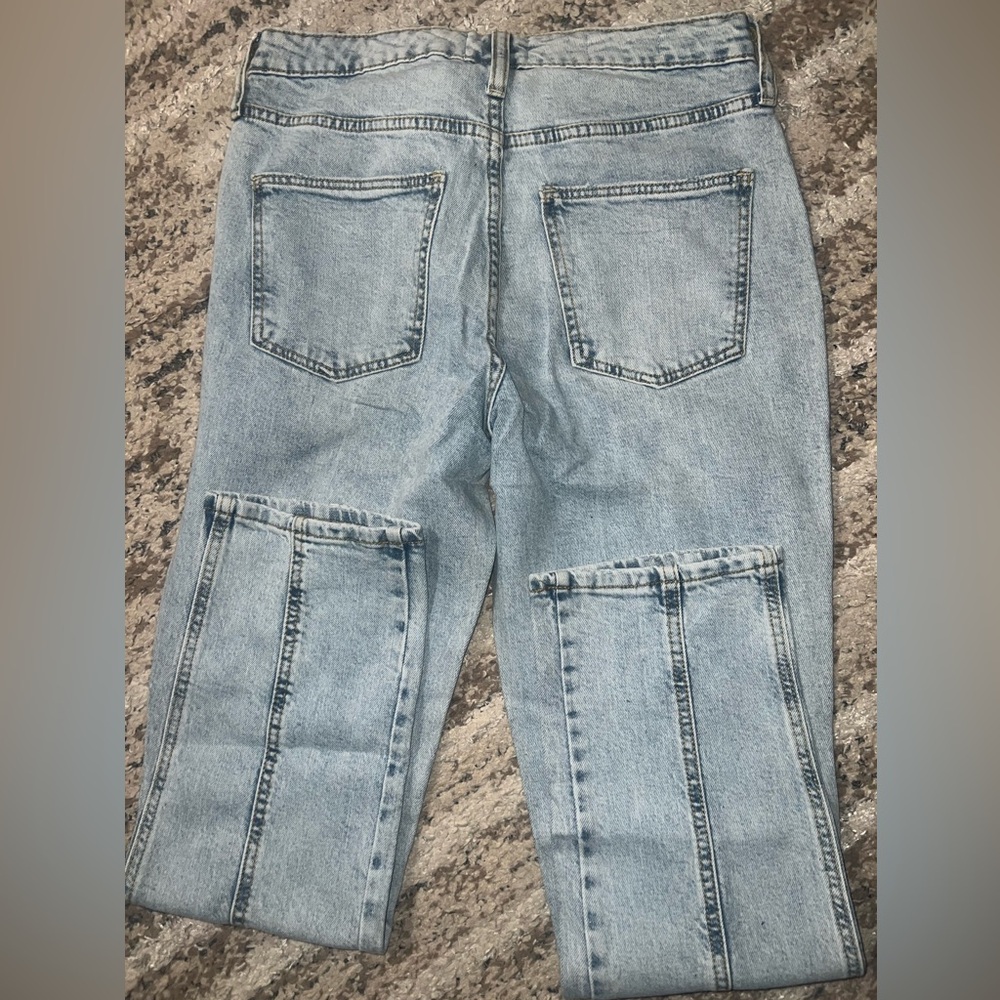 Universal Threads Jeans - Picture 7 of 8